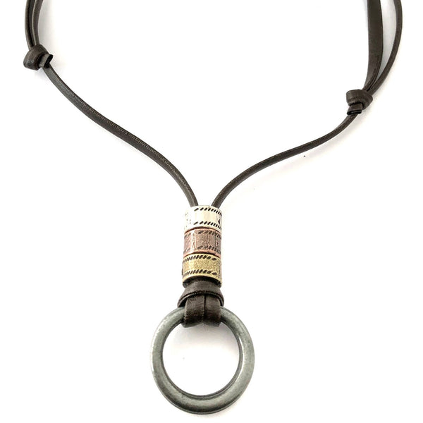 Cordão Masculino Universo Maschio de Couro Cod. 07186 - Universo Maschio